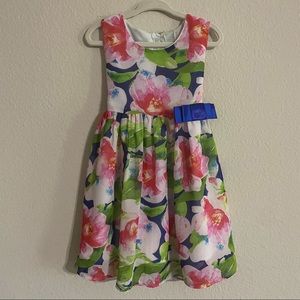 Girls Floral Dress with bow size 4 YUMI brand Toddler